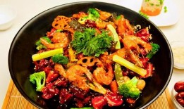 干锅焖饭爆料怎么做视频,家常美味一锅端