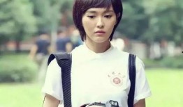 讲解娱乐圈吃瓜的那个美国女博主,揭秘明星幕后故事