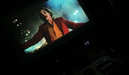 宅男影吧在线观看免费,免费观影，畅享影视盛宴